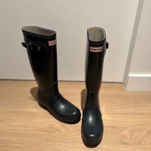 Hunter rain boots